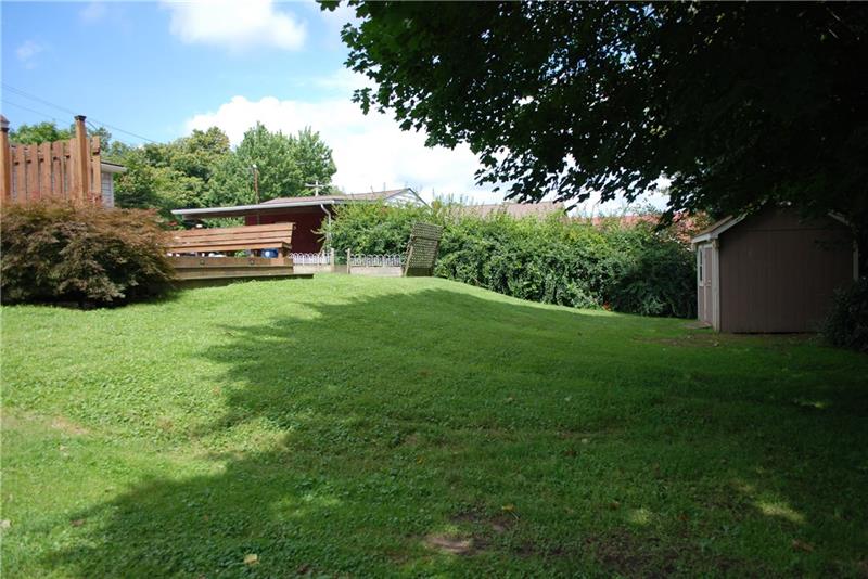 2037 Paintertown Road Irwin, PA 15642 - Photo 20 of 21 Gallery Image 20