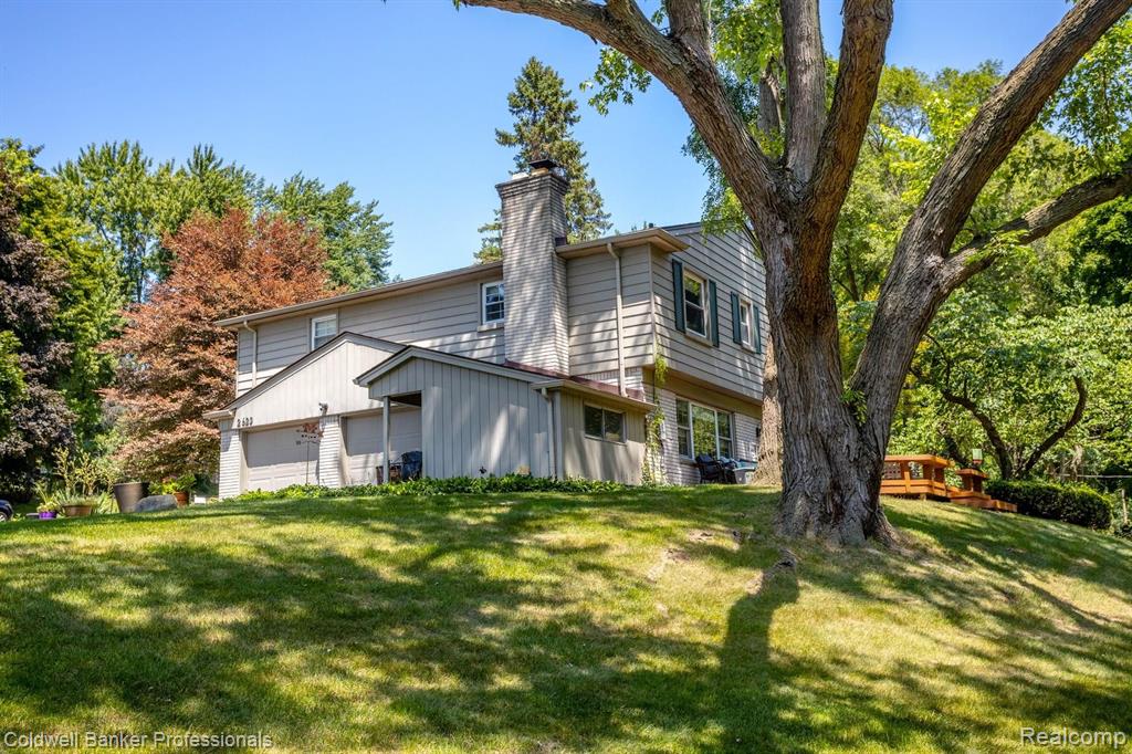 2623 Worcester Road West Bloomfield, MI 48323 - Photo 27 of 68