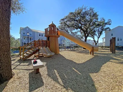 $525,000 | 141 Rowans Creek Drive, Charleston, SC 29492