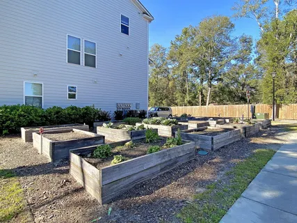 $525,000 | 141 Rowans Creek Drive, Charleston, SC 29492