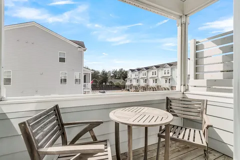 $525,000 | 141 Rowans Creek Drive, Charleston, SC 29492