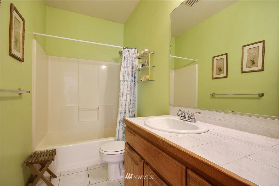 12139 Southeast 188th Street Renton, WA 98058 - Photo 18 of 25 Gallery Image 18