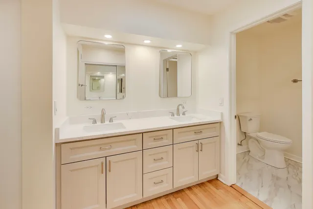 $4,950 | 475 Laurel Avenue, Unit G, Highland Park, IL 60035