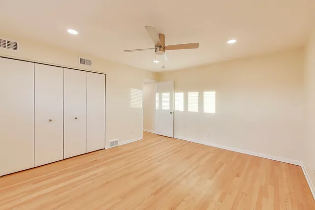 $4,950 | 475 Laurel Avenue, Unit G, Highland Park, IL 60035