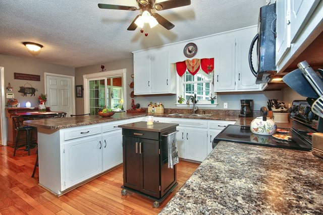 6484 Cornwallis Road Garner, NC 27529 - Photo 8 of 24 Gallery Image 8