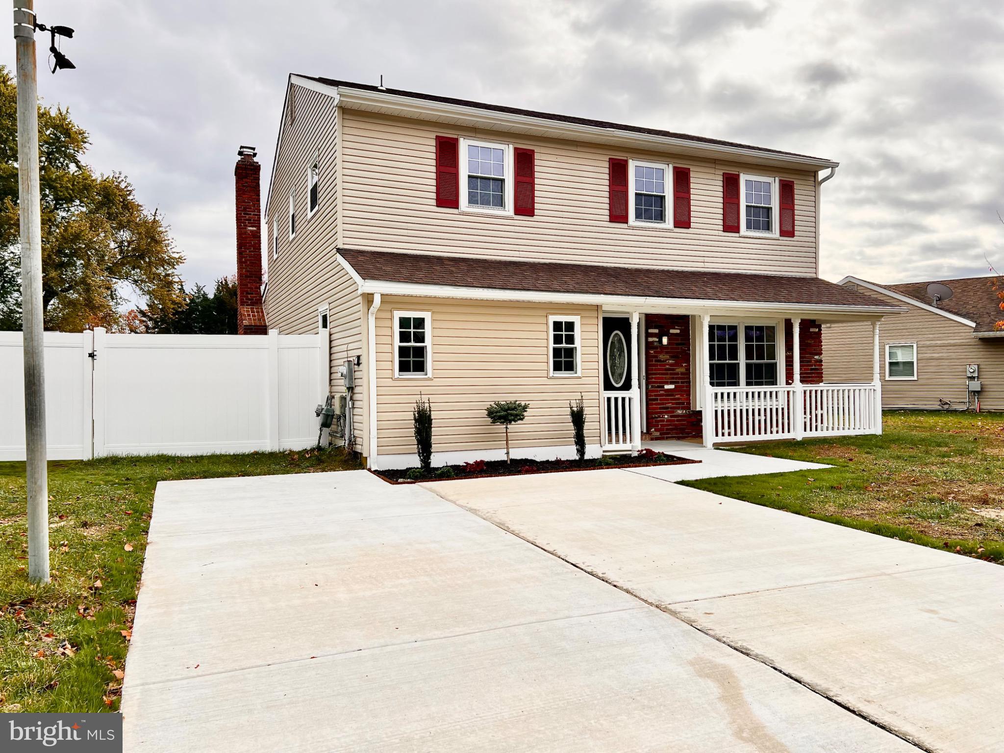 934 North Beecham Road Williamstown, NJ 08094 - Photo 2 of 26 a house view with a outdoor space