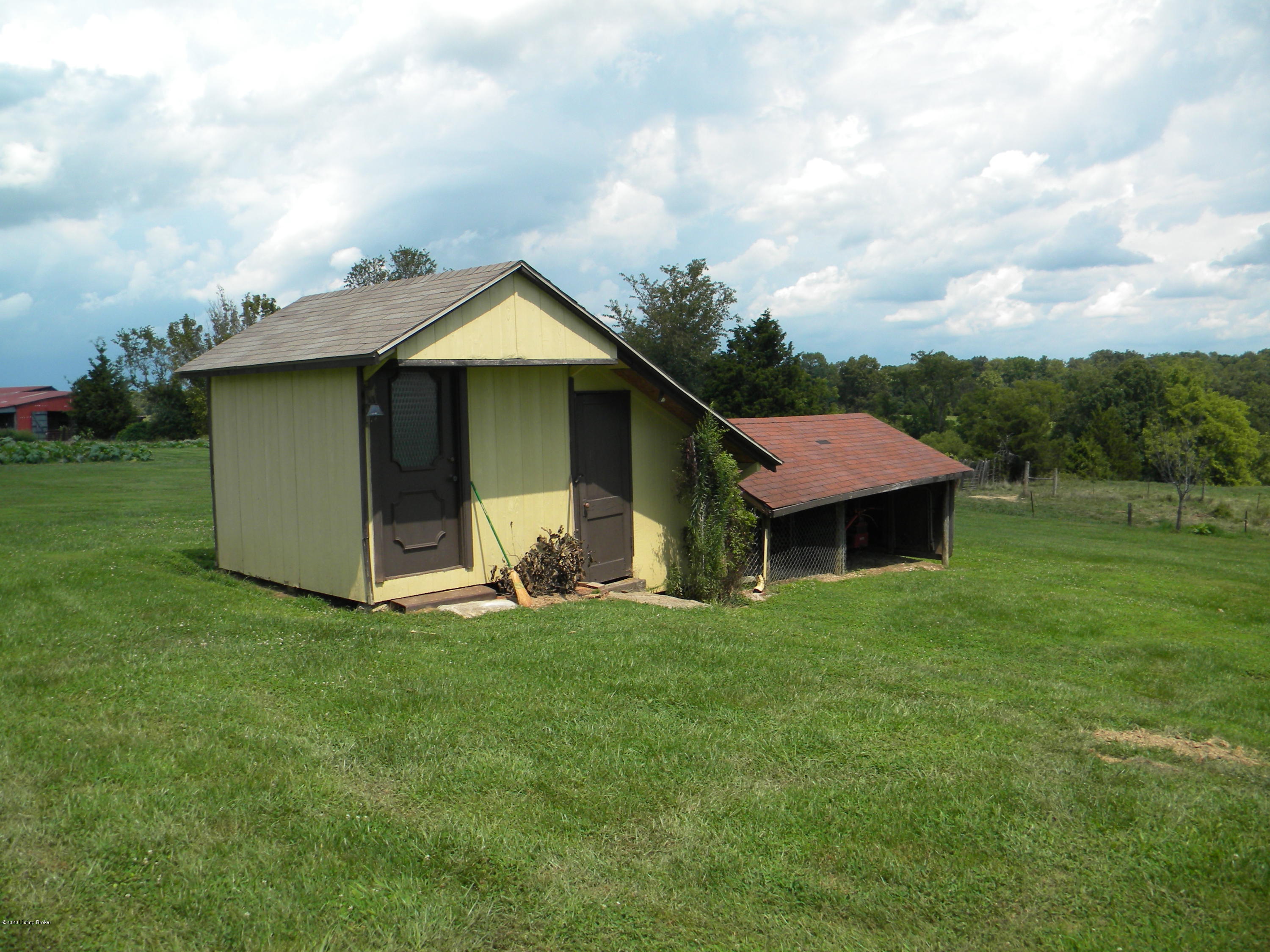 972 Peytona Beach Road Waddy, KY 40076 - Photo 7 of 42 DSCN4702