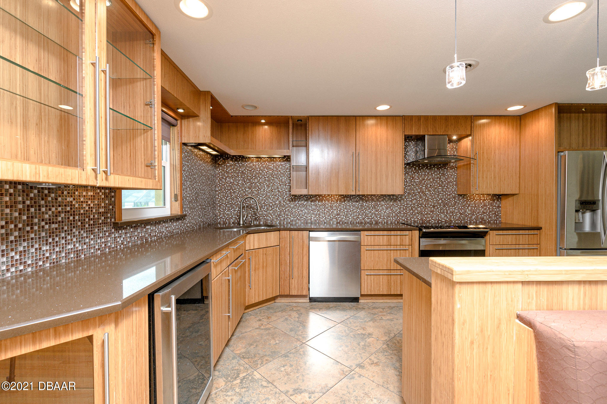 103 University Circle Ormond Beach, FL 32176 - Photo 12 of 55 Gourmet Kitchen