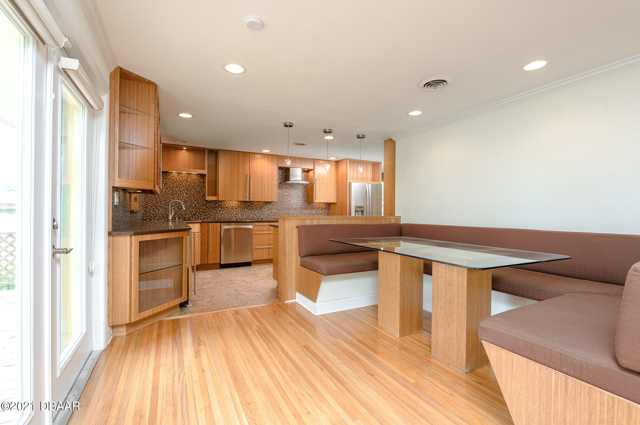 103 University Circle Ormond Beach, FL 32176 - Photo 15 of 55 Built in informal dining!