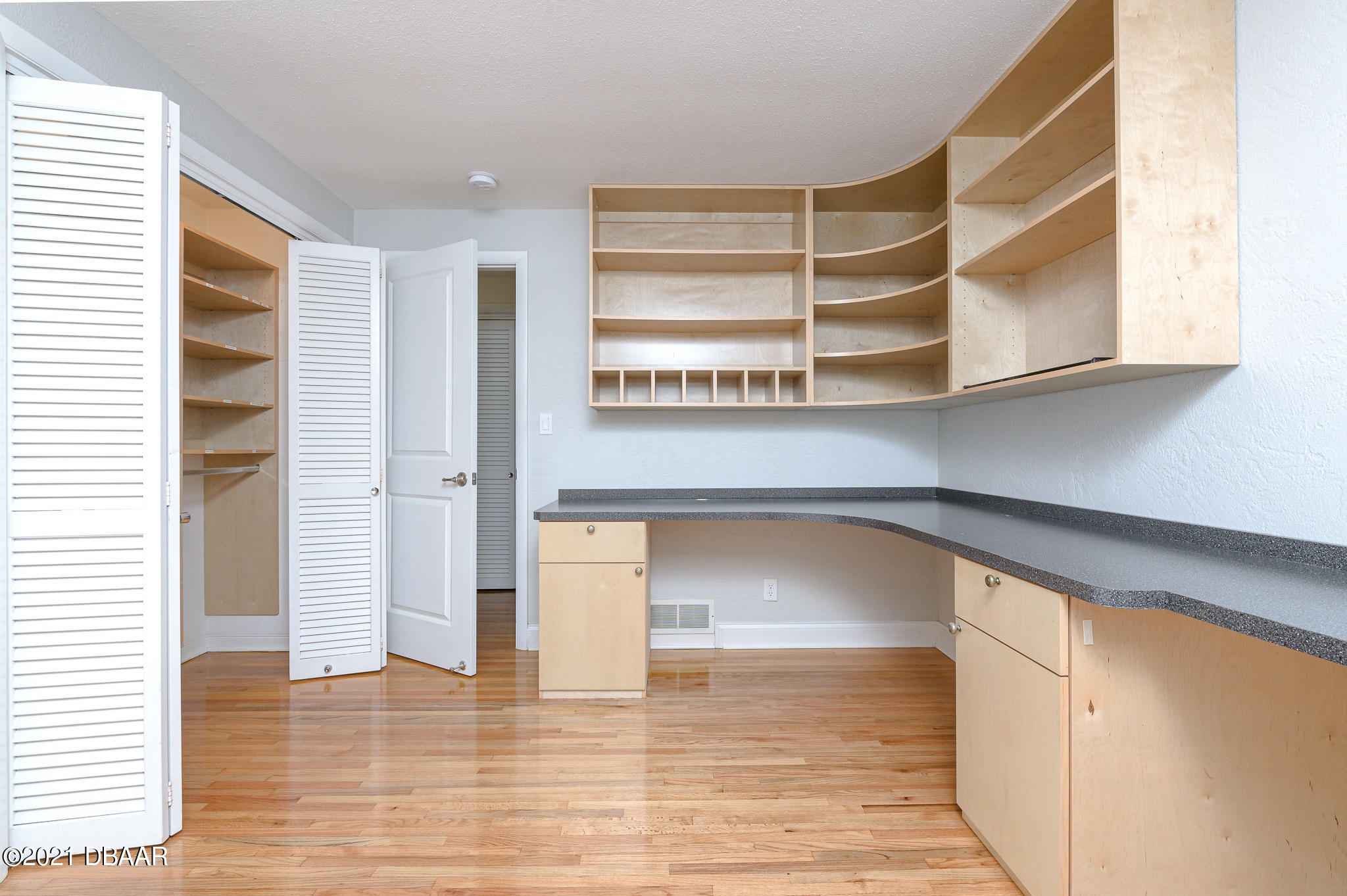 103 University Circle Ormond Beach, FL 32176 - Photo 29 of 55 Guest room 1