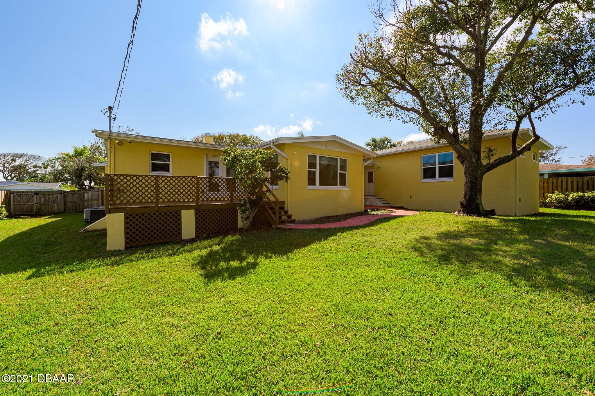 103 University Circle Ormond Beach, FL 32176 - Photo 44 of 55 Sprawling fenced yard!