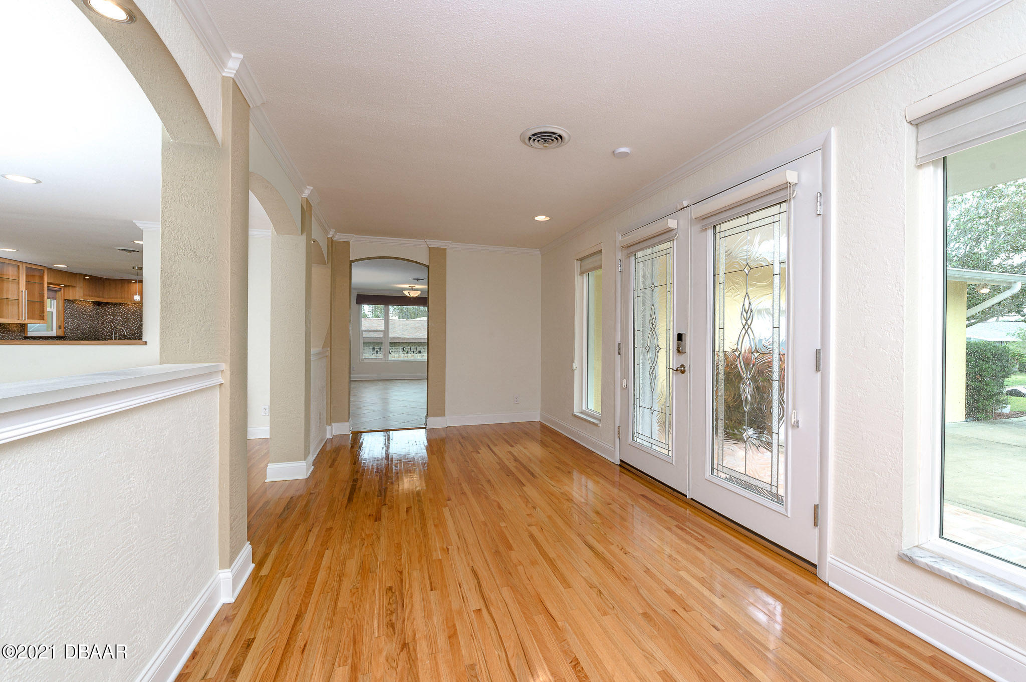 103 University Circle Ormond Beach, FL 32176 - Photo 5 of 55 Foyer