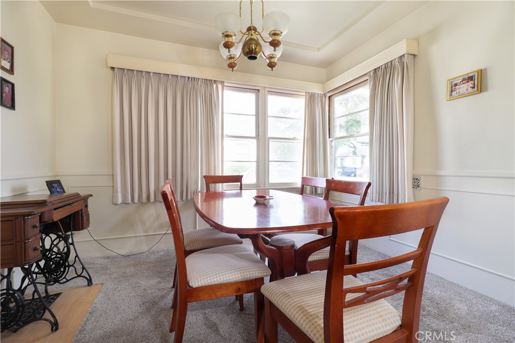 725 Hendricks Street Montebello, CA 90640 - Photo 3 of 18 Formal Dining Room