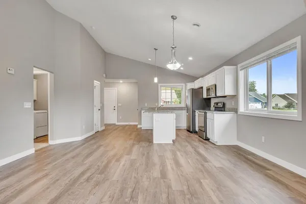 $2,250 | 722 Hilltop Lane, St. Croix Falls, WI 54024