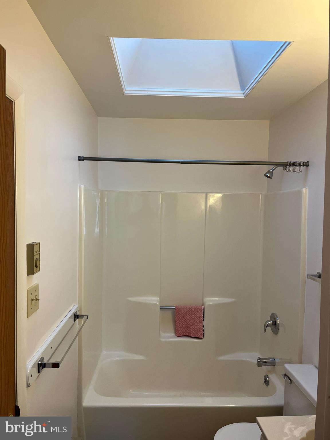 4 Justin Court Lititz, PA 17543 - Photo 12 of 14 a bathroom with a bathtub and a shower