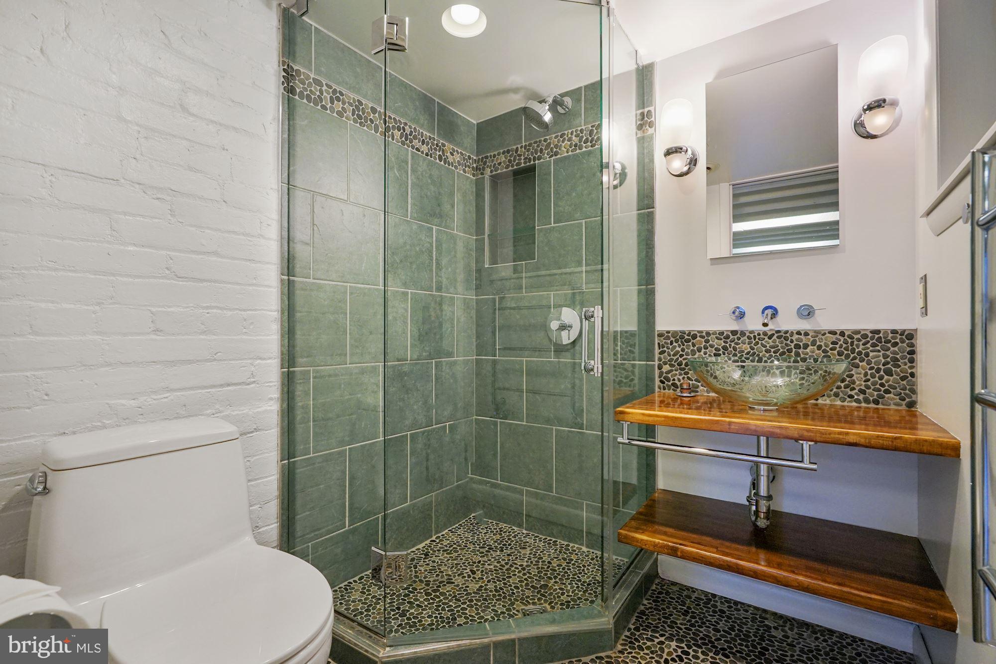 243 12th Street Southeast Washington, DC 20003 - Photo 19 of 29