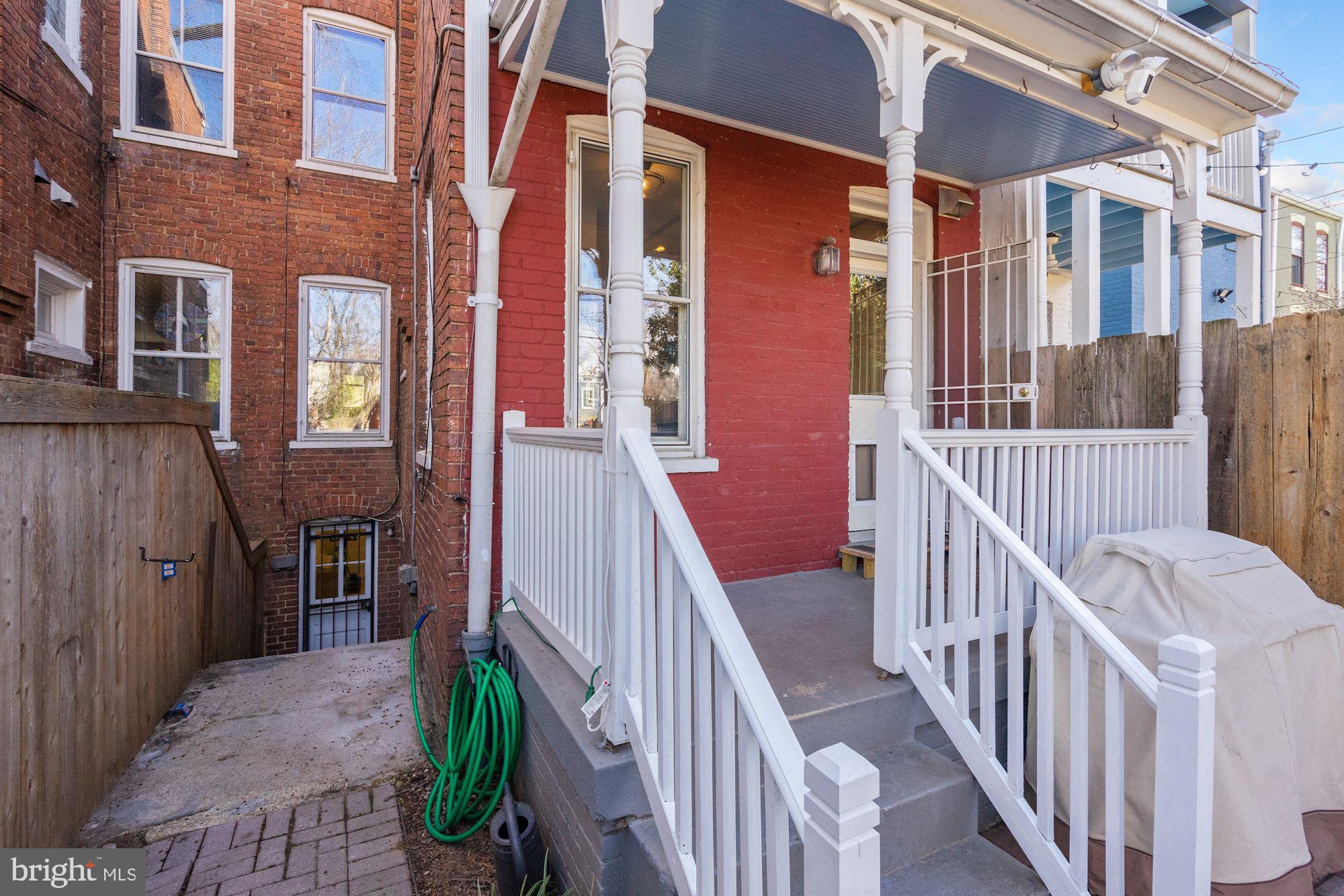 243 12th Street Southeast Washington, DC 20003 - Photo 24 of 29