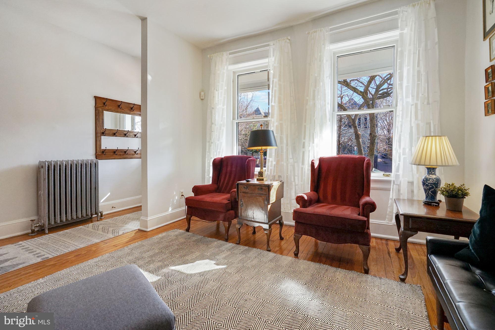 243 12th Street Southeast Washington, DC 20003 - Photo 4 of 29