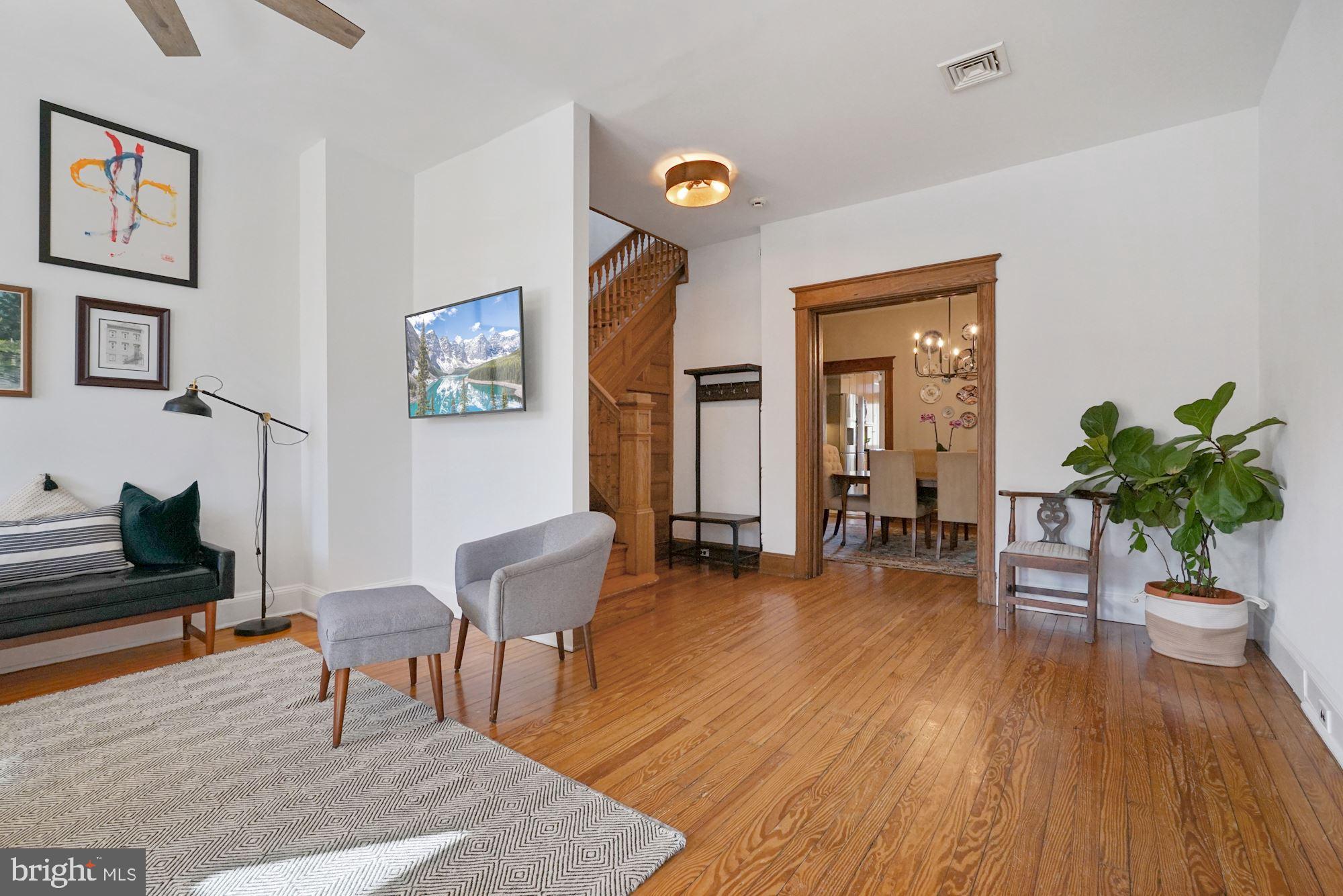 243 12th Street Southeast Washington, DC 20003 - Photo 5 of 29