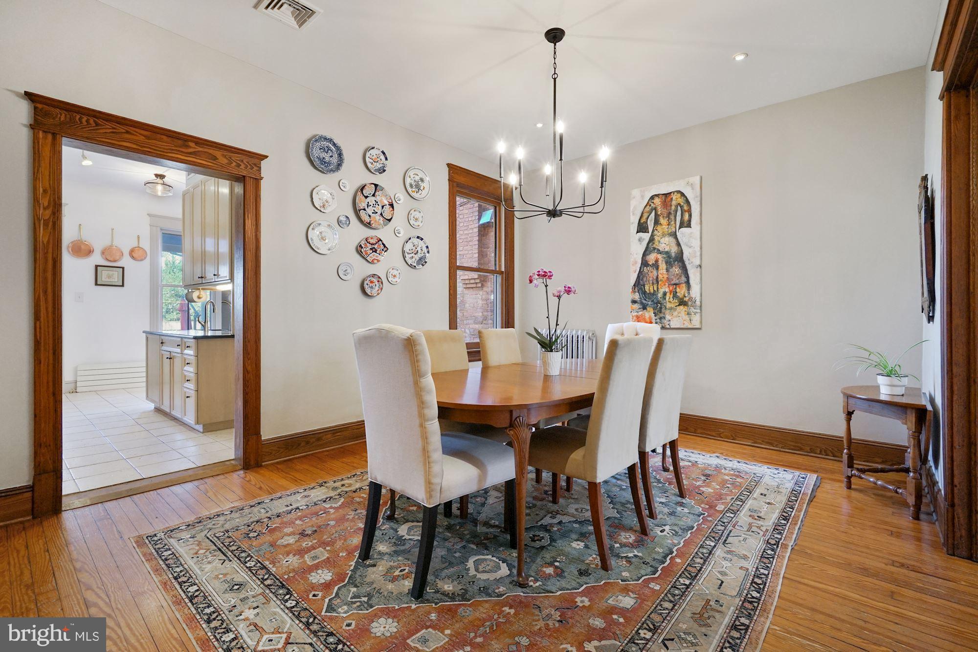 243 12th Street Southeast Washington, DC 20003 - Photo 6 of 29