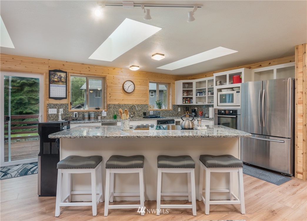 28000 State Rte 20 Oak Harbor, WA 98277 - Photo 7 of 25 Gallery Image 7