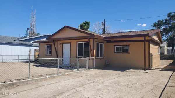 $185,000 | 122 Harrison Street, Hawthorne, NV 89415
