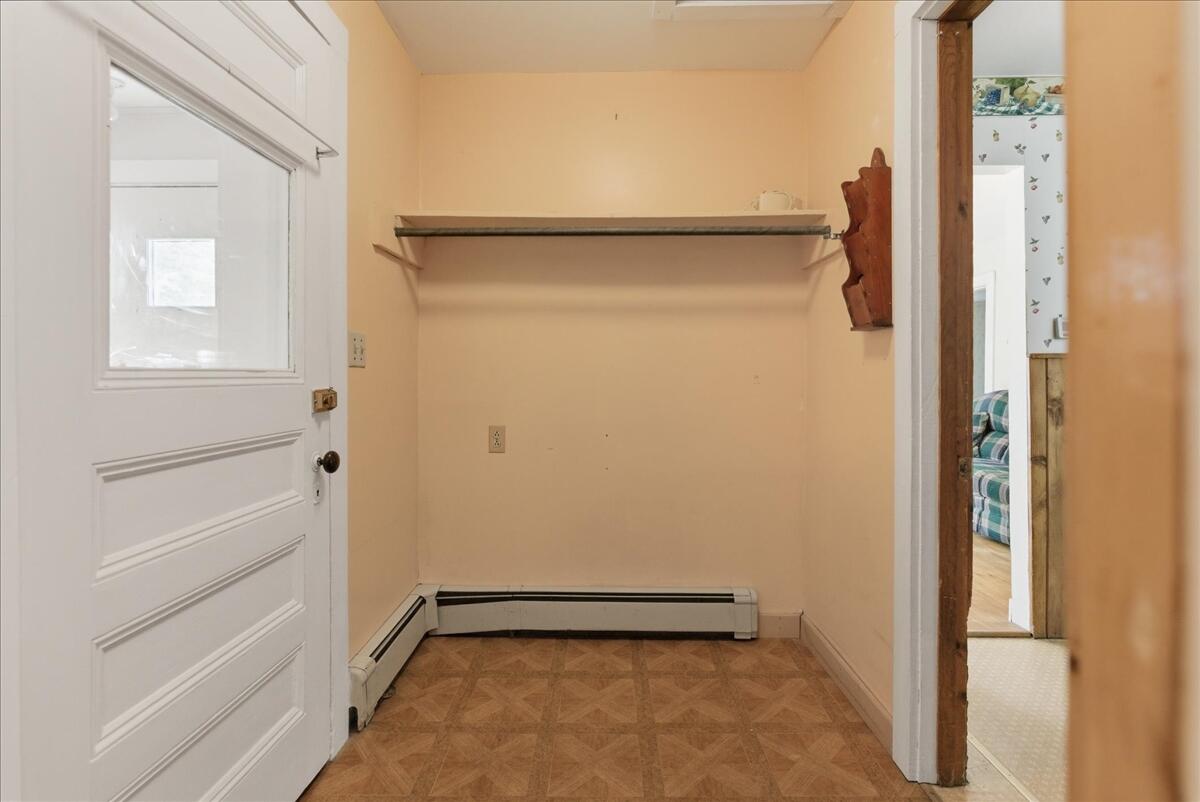 89 Bryant Road Buckfield, ME 04220 - Photo 37 of 72 Entry
