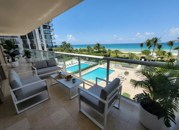 $1,395,000 | 8855 Collins Avenue, Unit OCEANFRONT DIRECT 4C, Surfside, FL 33154