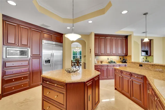 $4,499,000 | 11001 Southwest 75th Court, Pinecrest, FL 33156