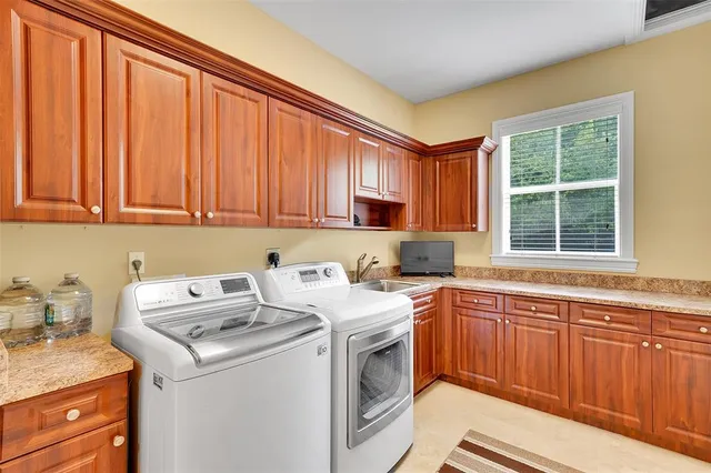 $4,499,000 | 11001 Southwest 75th Court, Pinecrest, FL 33156