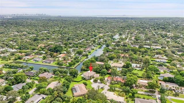 $4,499,000 | 11001 Southwest 75th Court, Pinecrest, FL 33156