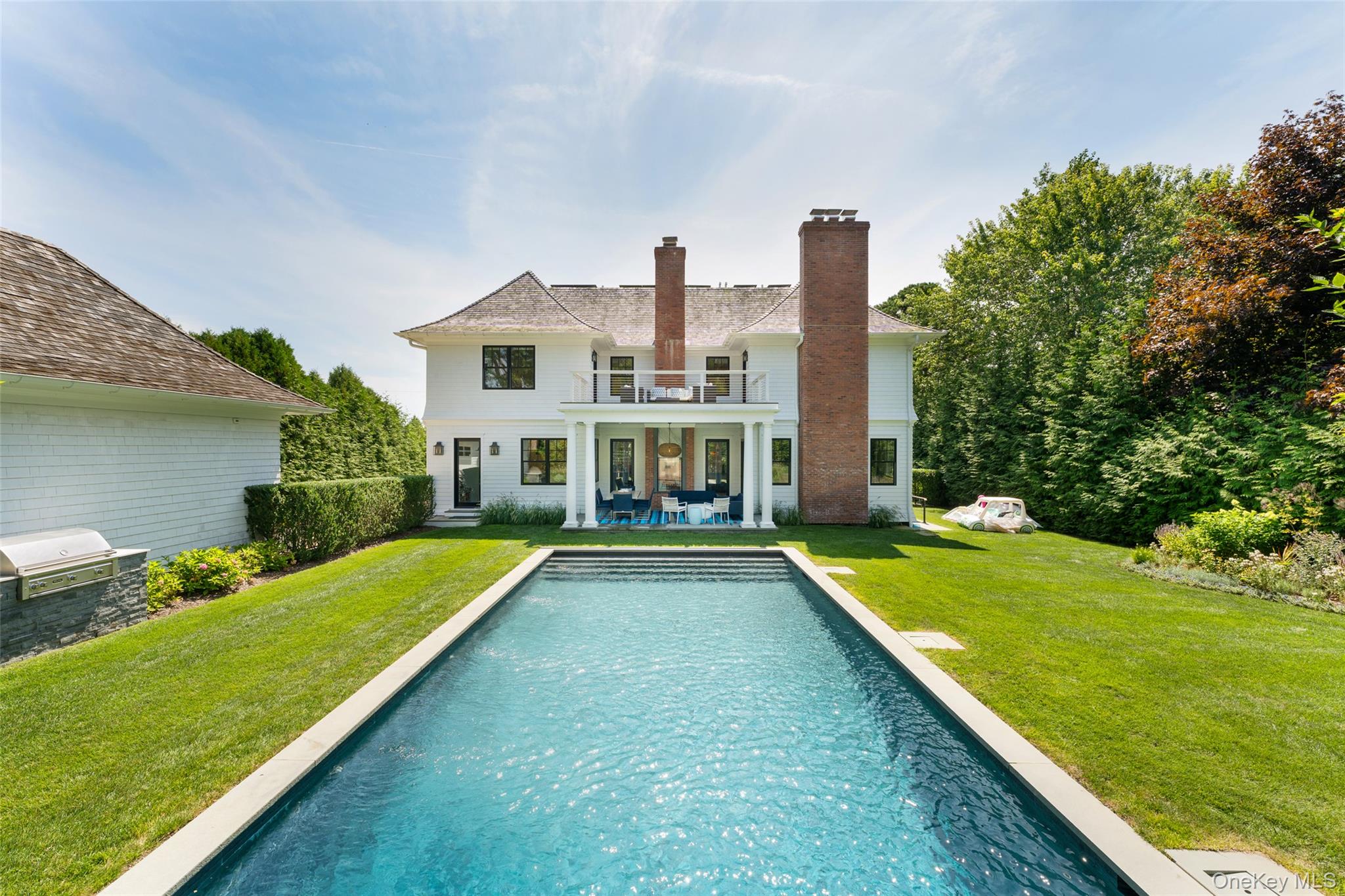 65 Middle Pond Road Southampton, NY 11968 - Photo 3 of 45 Gallery Image 3