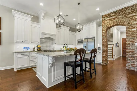 $665,000 | 4122 Oleander Drive, Lake Charles, LA 70605