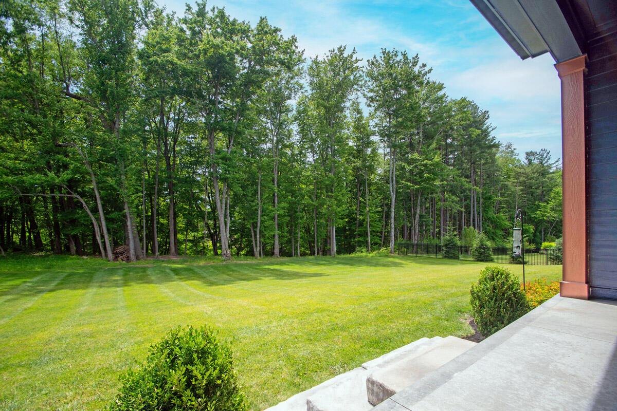 1077 Lale Point Delaware, OH 43015 - Photo 60 of 68