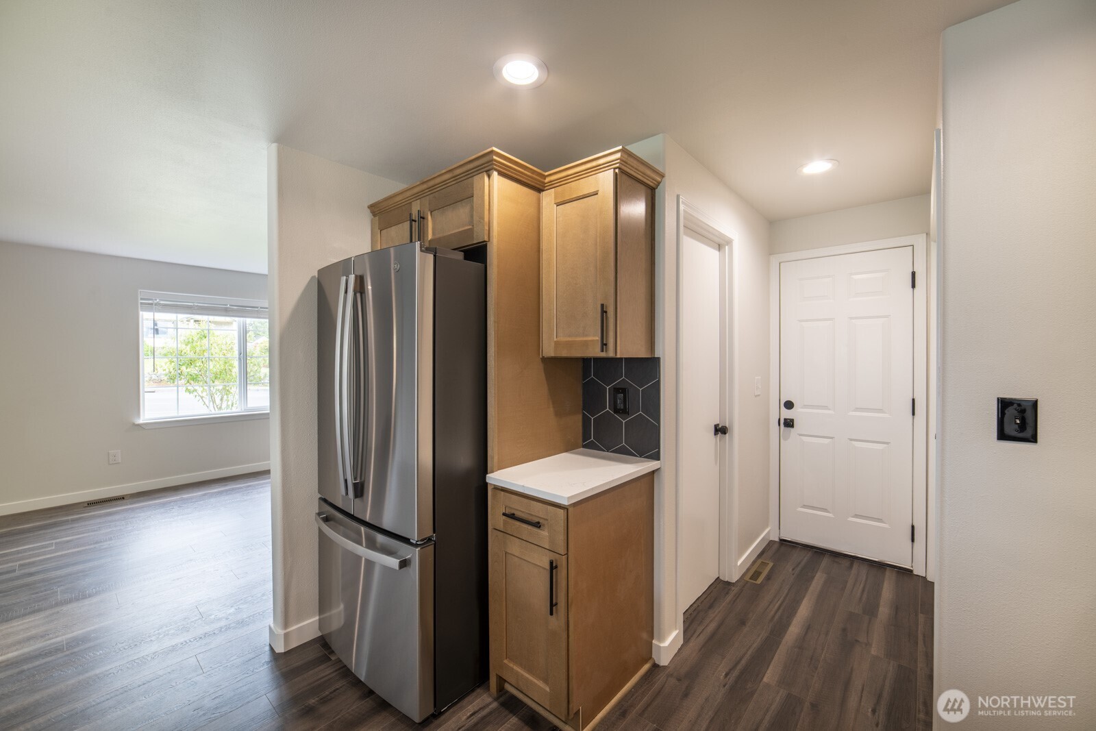520 North Laventure Road Mount Vernon, WA 98273 - Photo 8 of 30