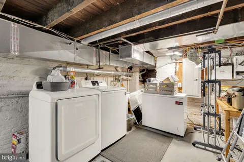 $424,900 | 122 East Ostend Street, Baltimore, MD 21230