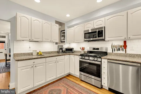 $424,900 | 122 East Ostend Street, Baltimore, MD 21230