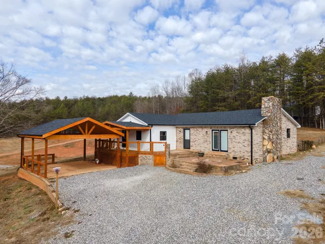 $549,900 | 7400 Corn Hill Road, Connelly Springs, NC 28612