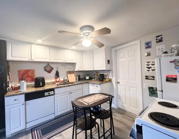 $2,450 | 249 Hurley Street, Unit 2F, Cambridge, MA 02141