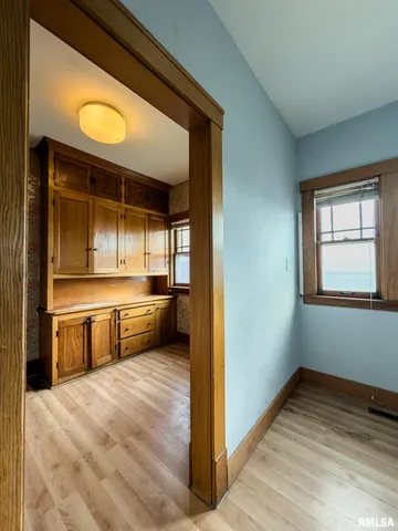 $130,000 | 2600 Knoxville Avenue, Peoria, IL 61604