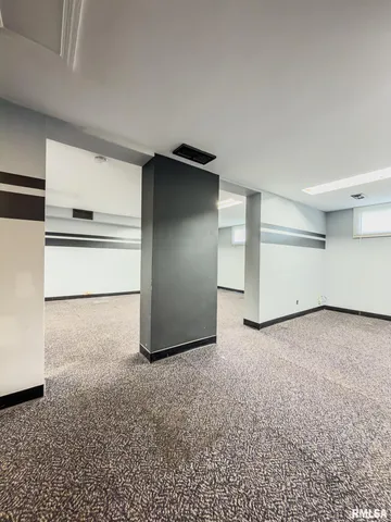 $130,000 | 2600 Knoxville Avenue, Peoria, IL 61604