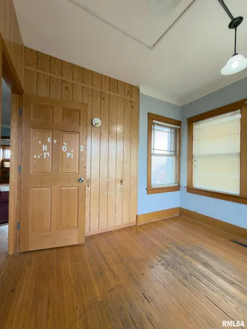 $130,000 | 2600 Knoxville Avenue, Peoria, IL 61604