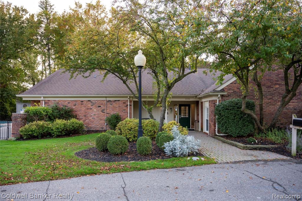 1314 Brook Lane Rochester Hills, MI 48306 - Photo 29 of 32