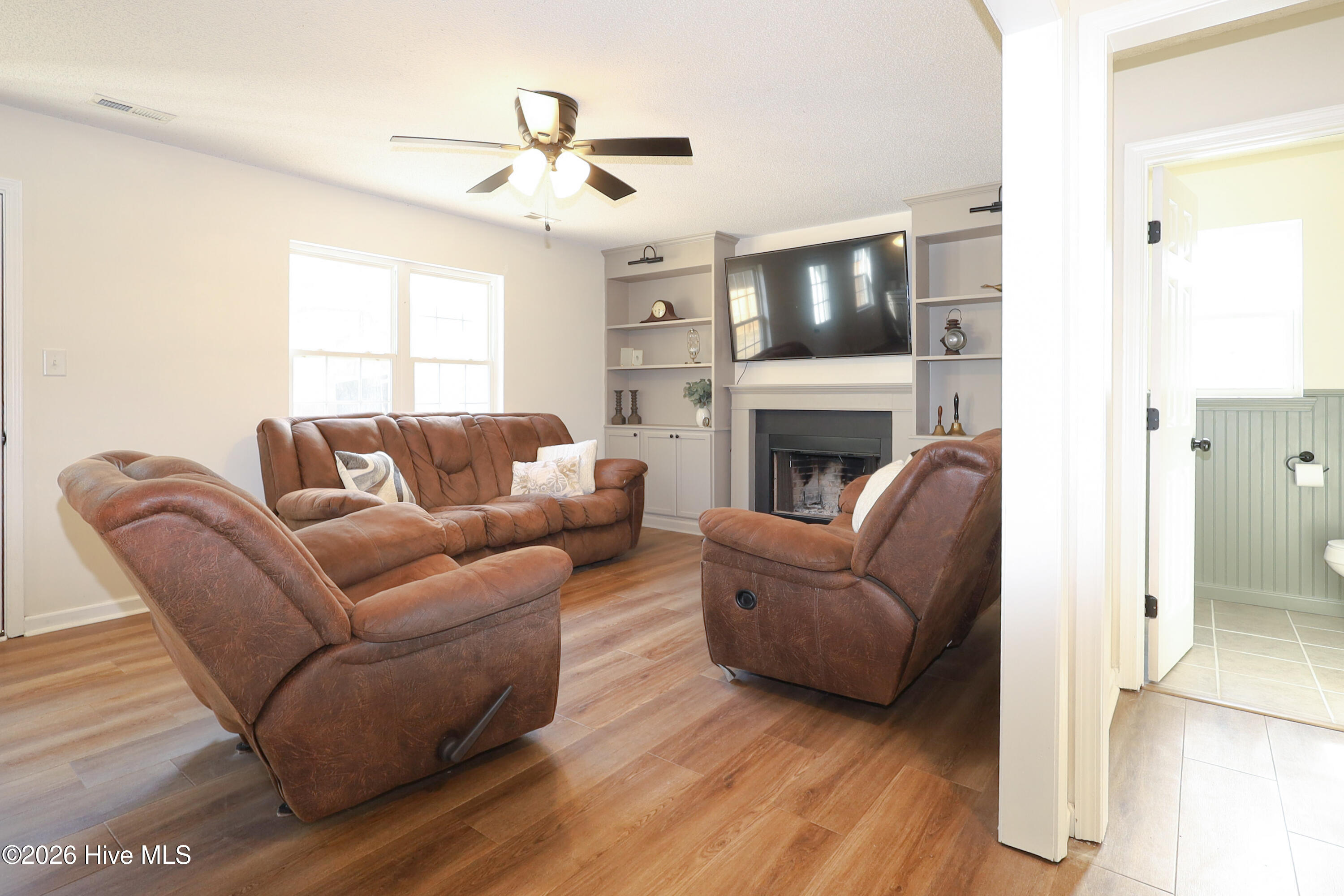 112 Linden Road Richlands, NC 28574 - Photo 11 of 48 IMG_6981