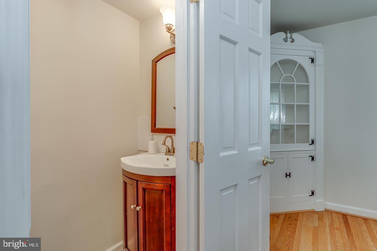31 Colmar Road Cherry Hill, NJ 08002 - Photo 11 of 37