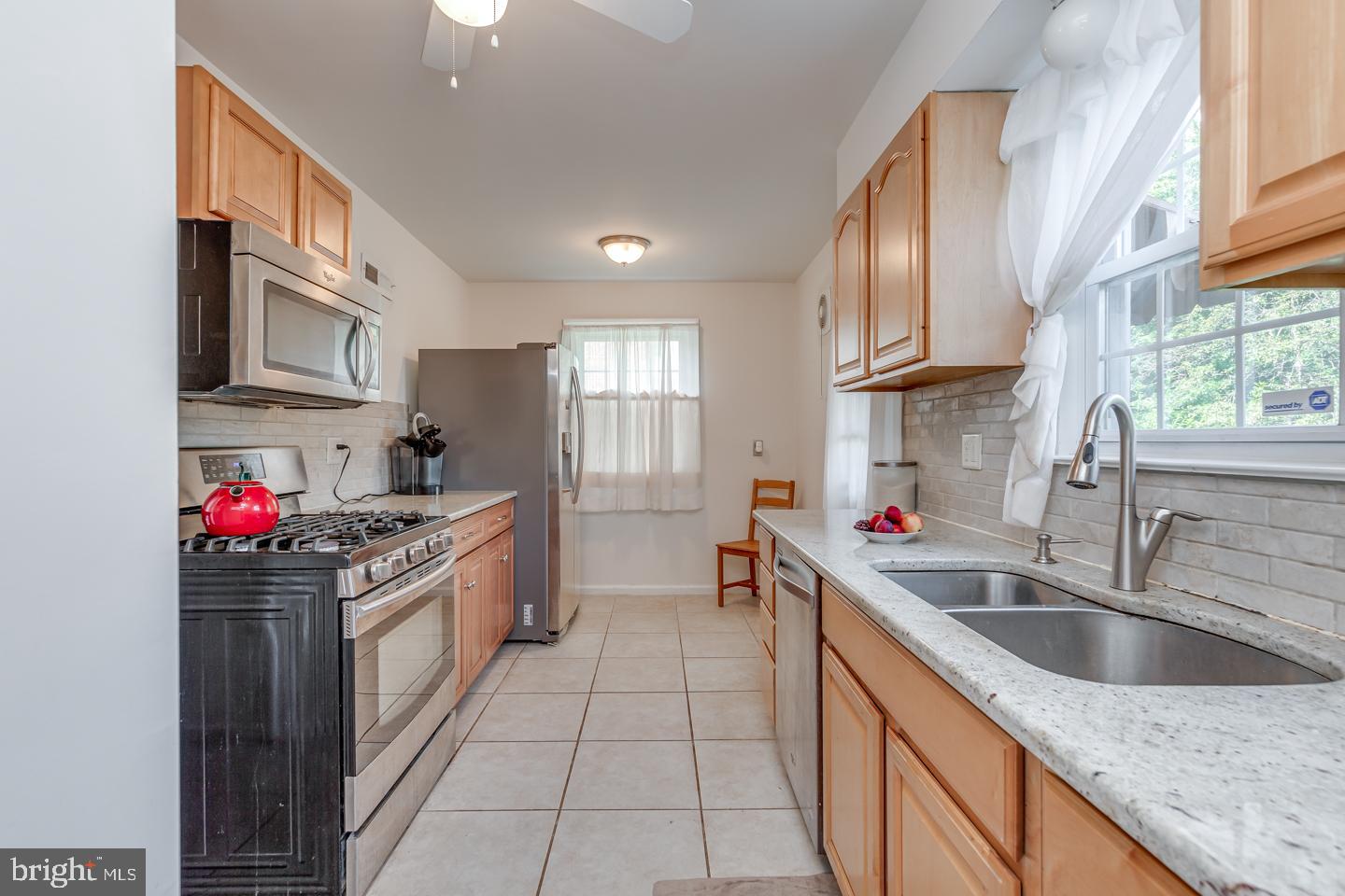 31 Colmar Road Cherry Hill, NJ 08002 - Photo 12 of 37
