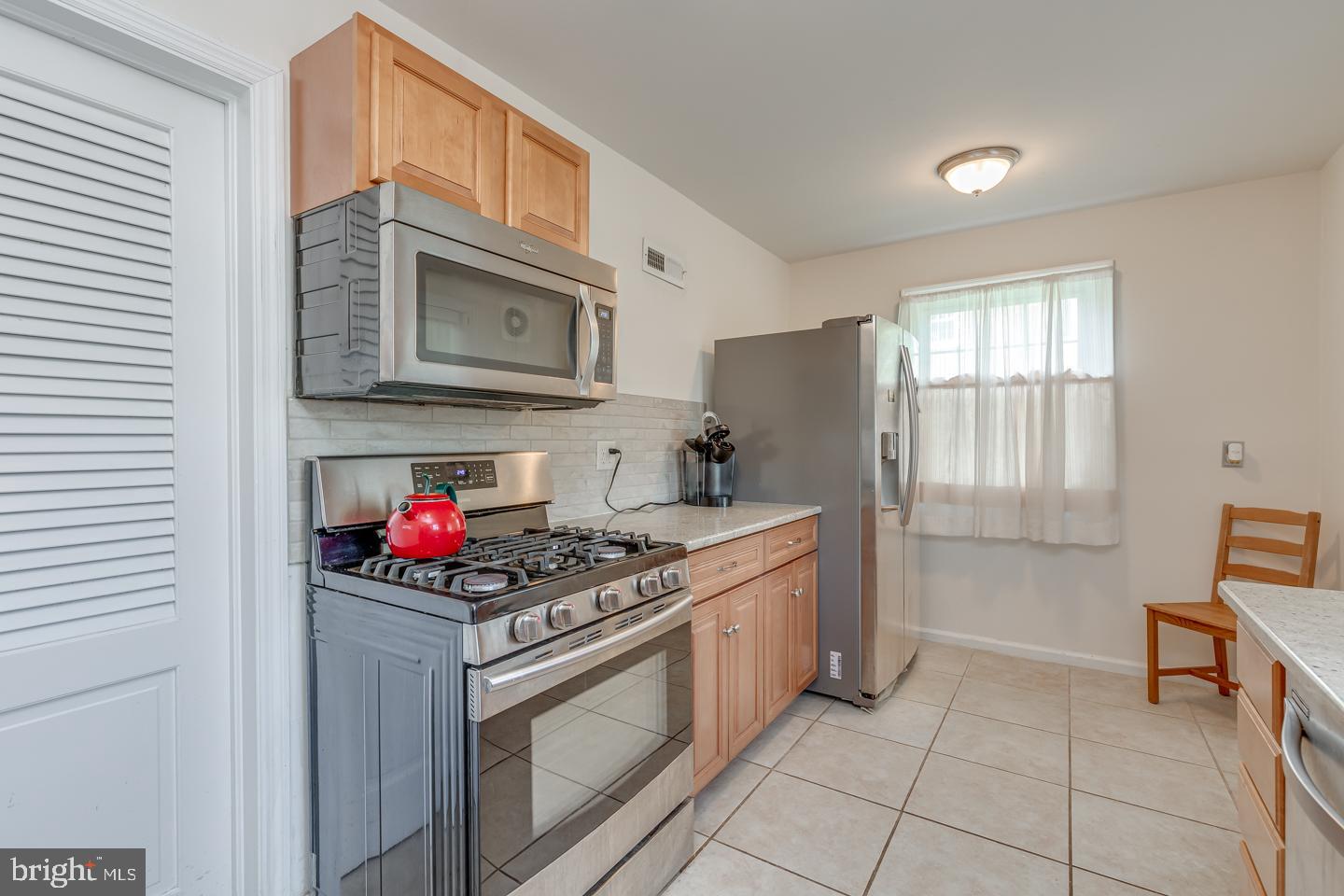 31 Colmar Road Cherry Hill, NJ 08002 - Photo 13 of 37