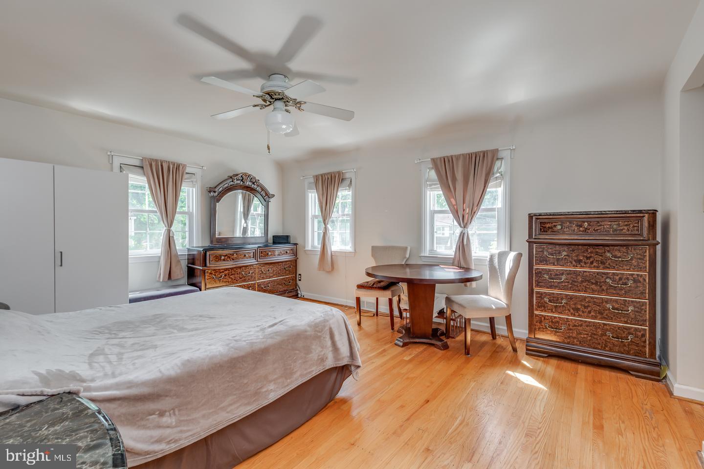 31 Colmar Road Cherry Hill, NJ 08002 - Photo 22 of 37