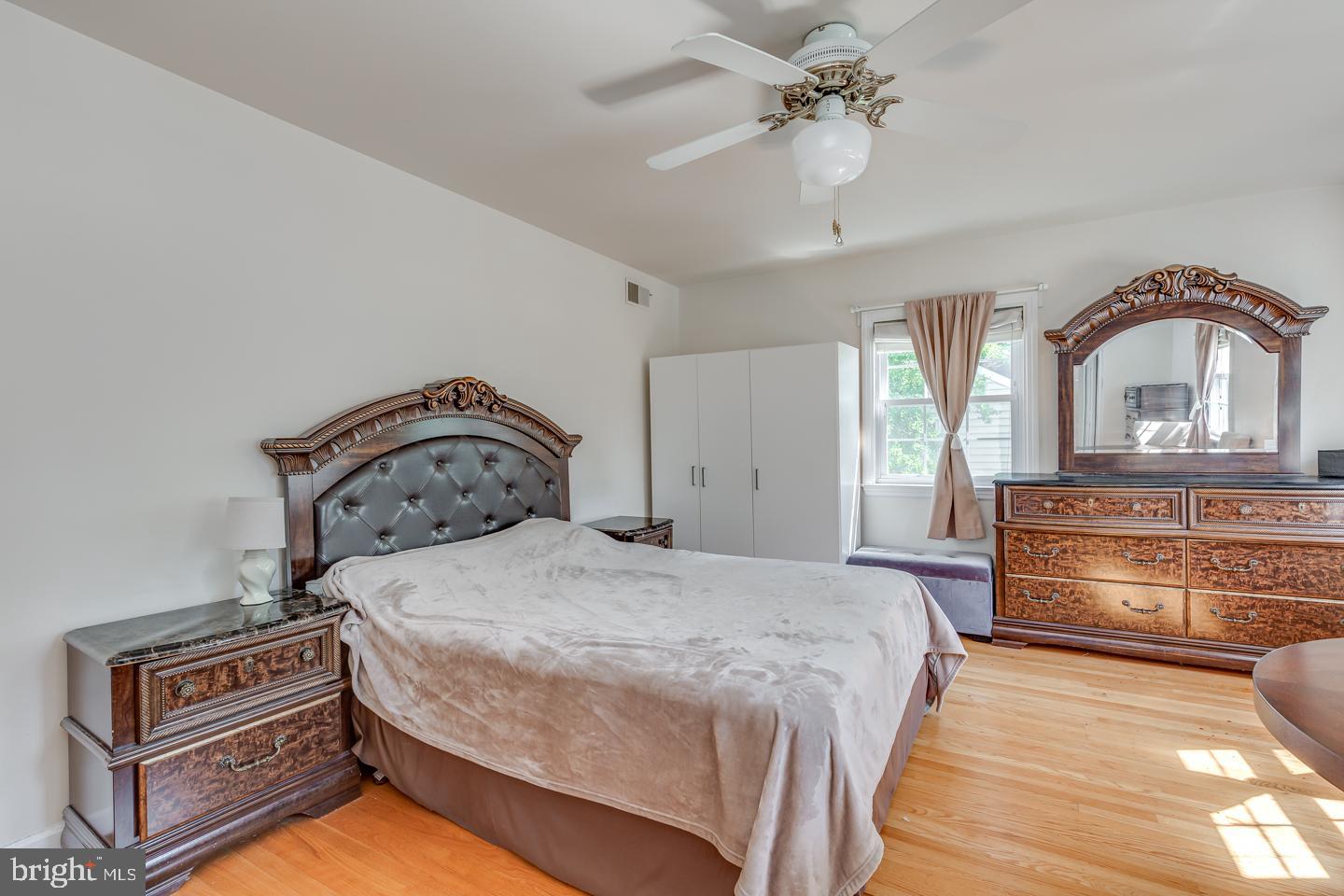 31 Colmar Road Cherry Hill, NJ 08002 - Photo 23 of 37