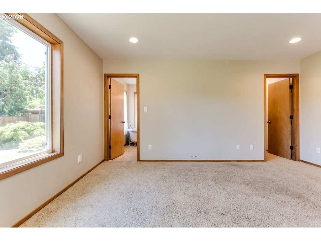 4355 Pearl Street Eugene, OR 97405 - Photo 20 of 47